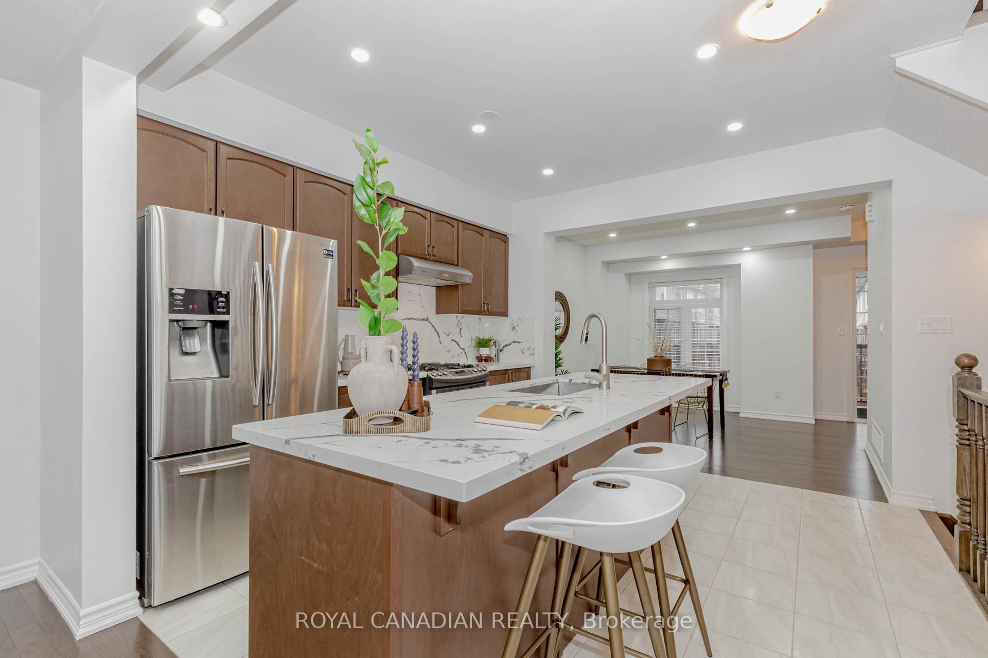 Photo 15 of 106 Borers Creek Circle, Hamilton, Waterdown — HOMEH