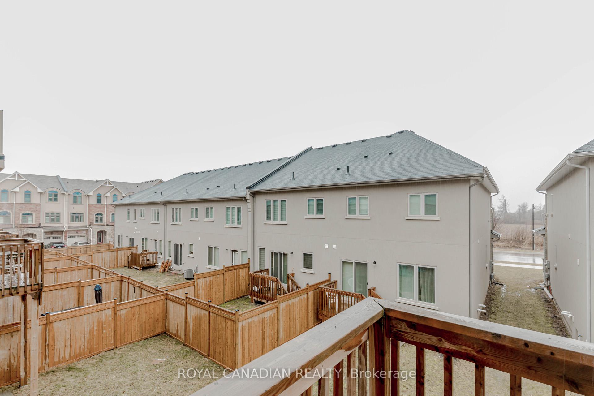Photo 31 of 106 Borers Creek Circle, Hamilton, Waterdown — HOMEH