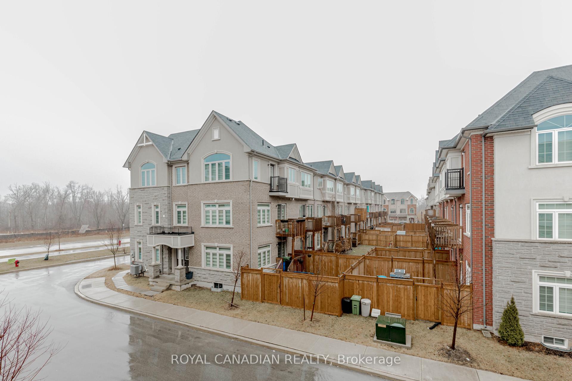 Photo 34 of 106 Borers Creek Circle, Hamilton, Waterdown — HOMEH