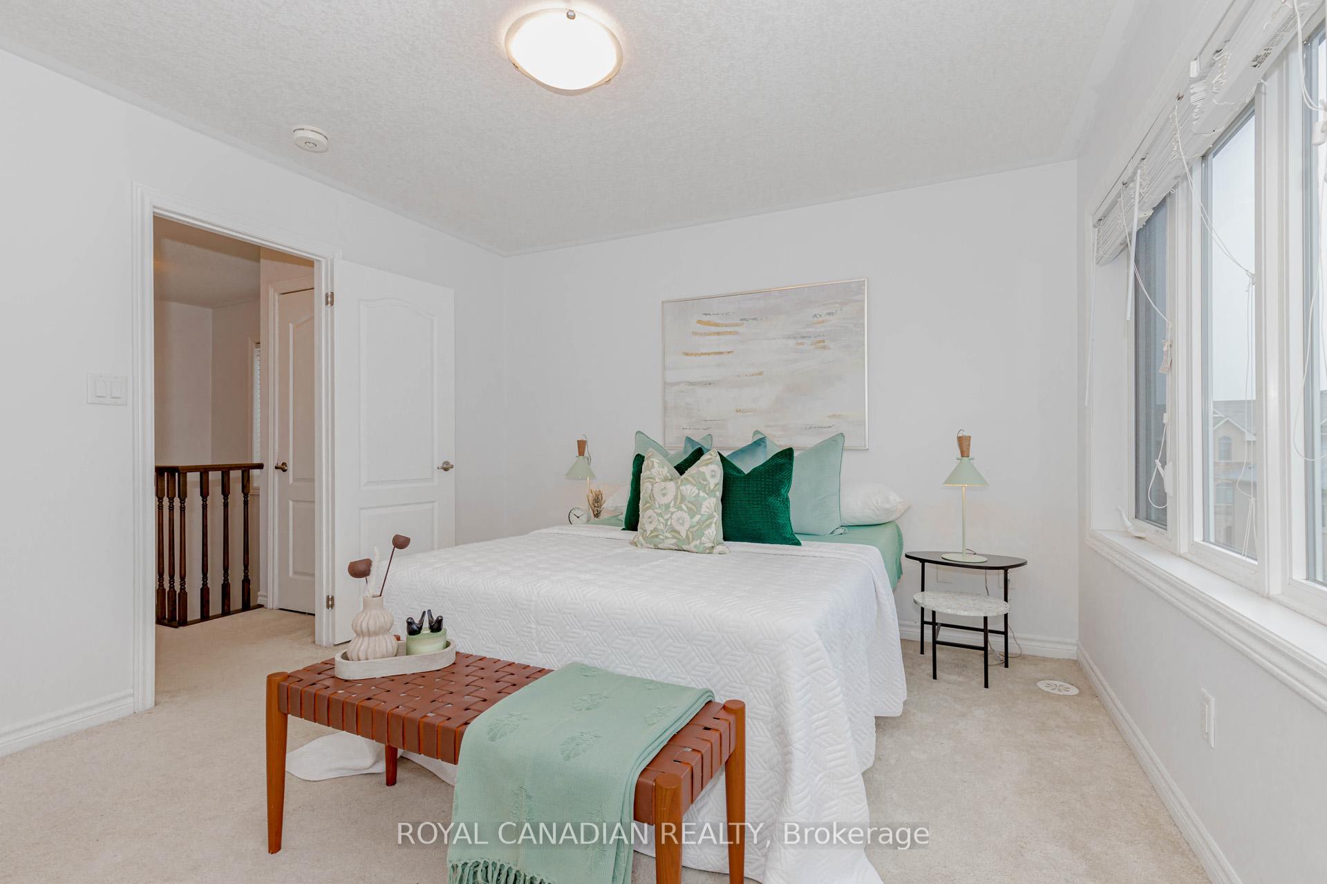 Photo 36 of 106 Borers Creek Circle, Hamilton, Waterdown — HOMEH