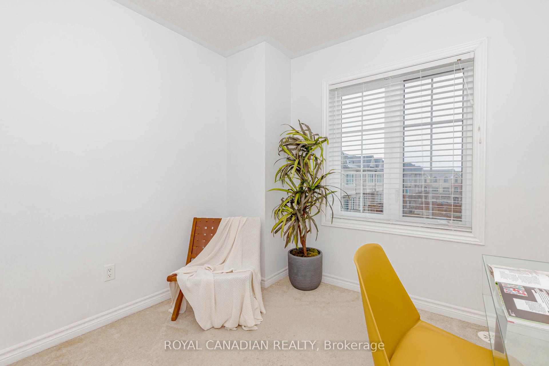 Photo 46 of 106 Borers Creek Circle, Hamilton, Waterdown — HOMEH