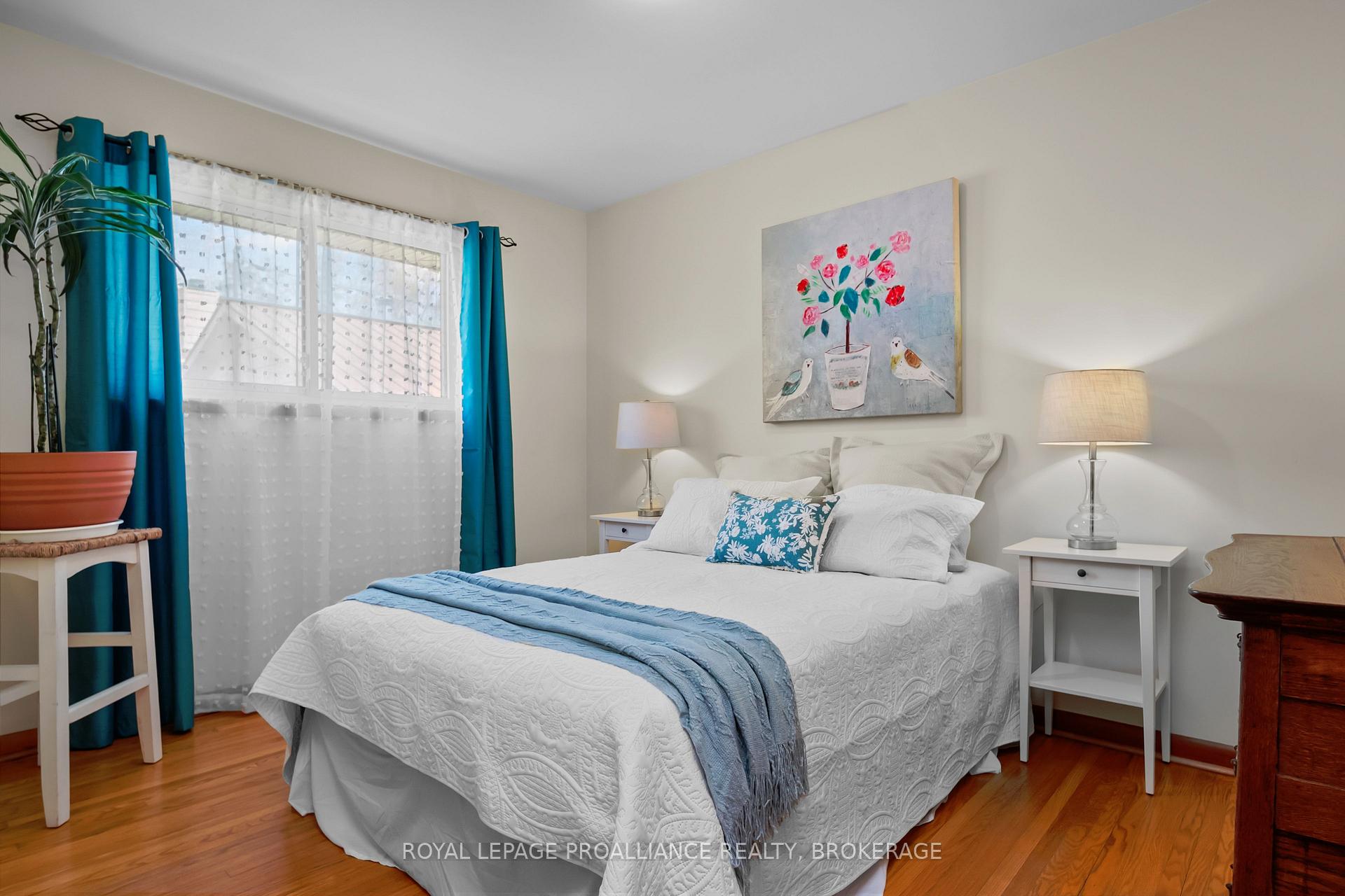 Photo 17 of 101 Elizabeth Drive, Gananoque — HOMEH