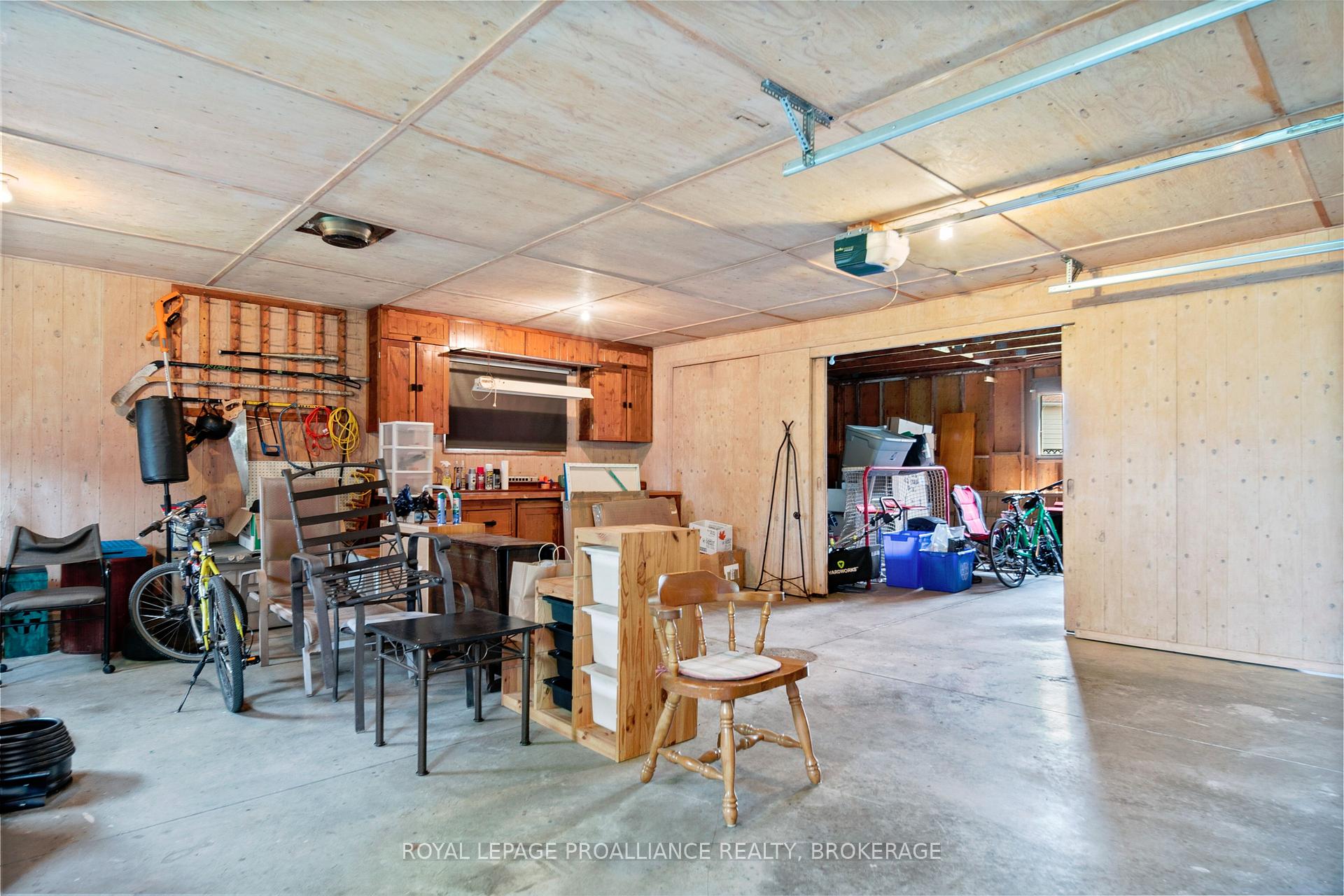 Photo 38 of 101 Elizabeth Drive, Gananoque — HOMEH