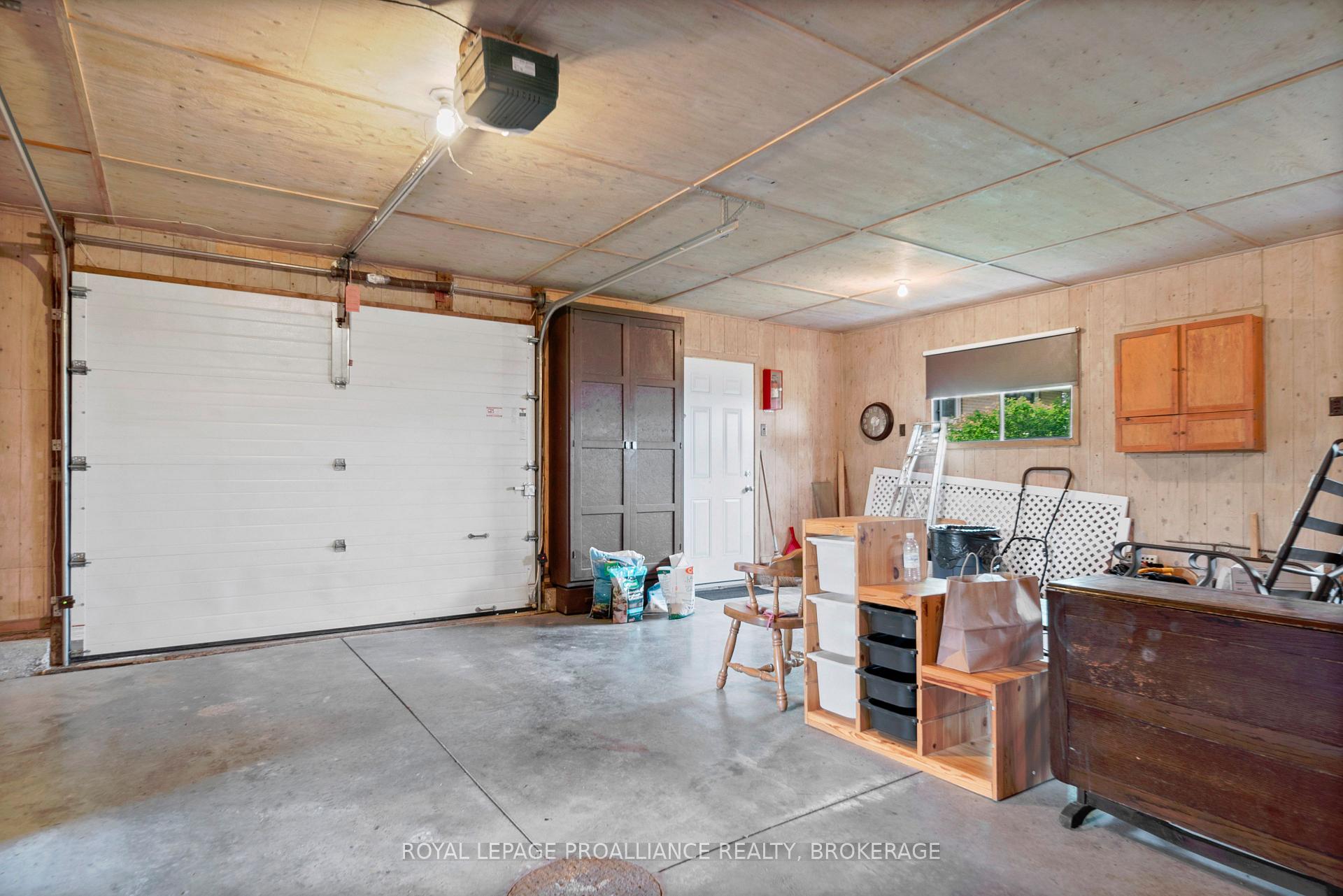 Photo 39 of 101 Elizabeth Drive, Gananoque — HOMEH