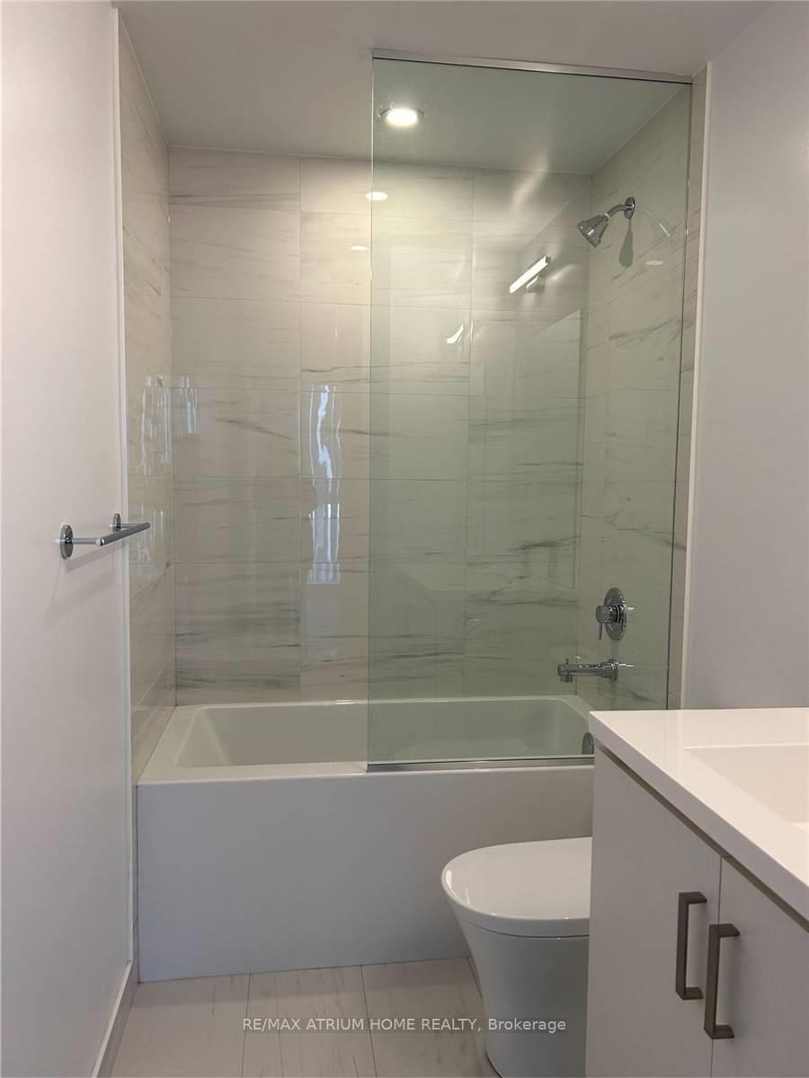 Photo 42 of Unit 520, 38 Honeycrisp Crescent, Vaughan, Vaughan Corporate Centre — HOMEH