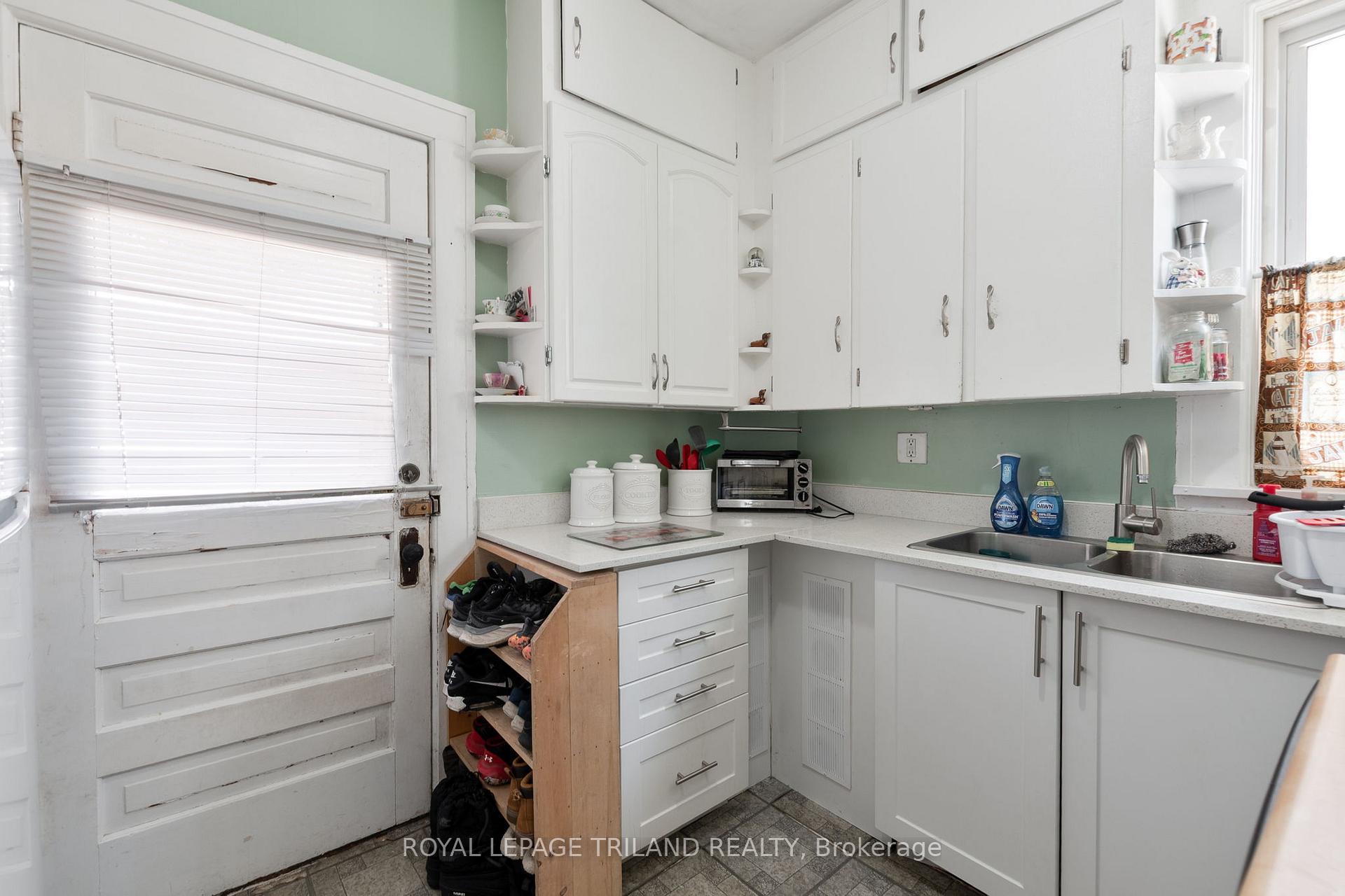Photo 31 of 91 Curtis Street, St. Thomas — HOMEH