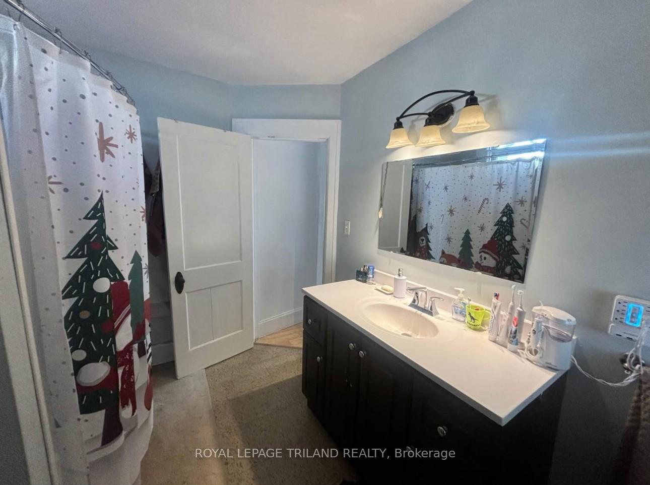 Photo 46 of 91 Curtis Street, St. Thomas — HOMEH