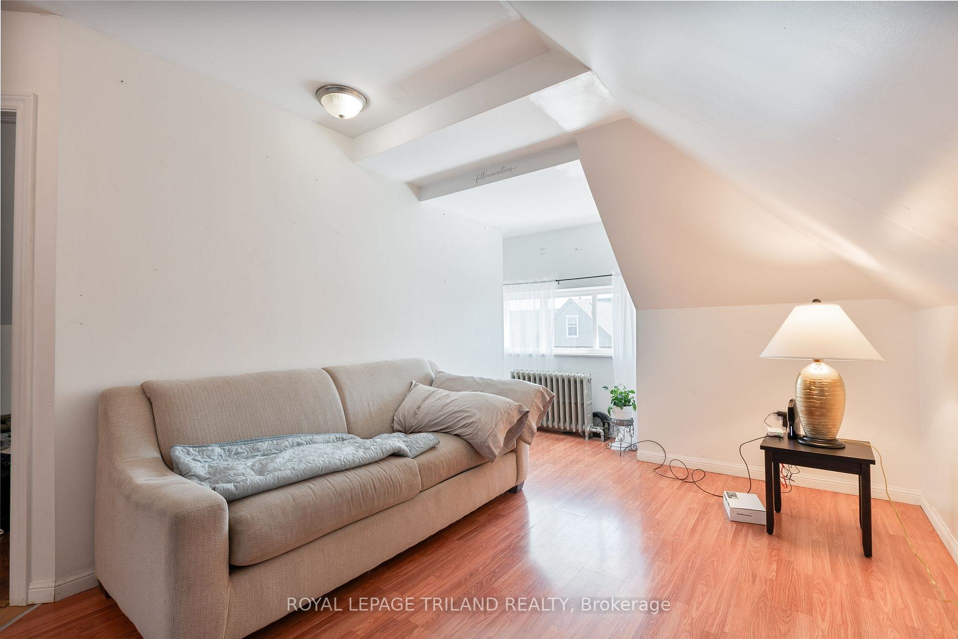 Photo 52 of 91 Curtis Street, St. Thomas — HOMEH