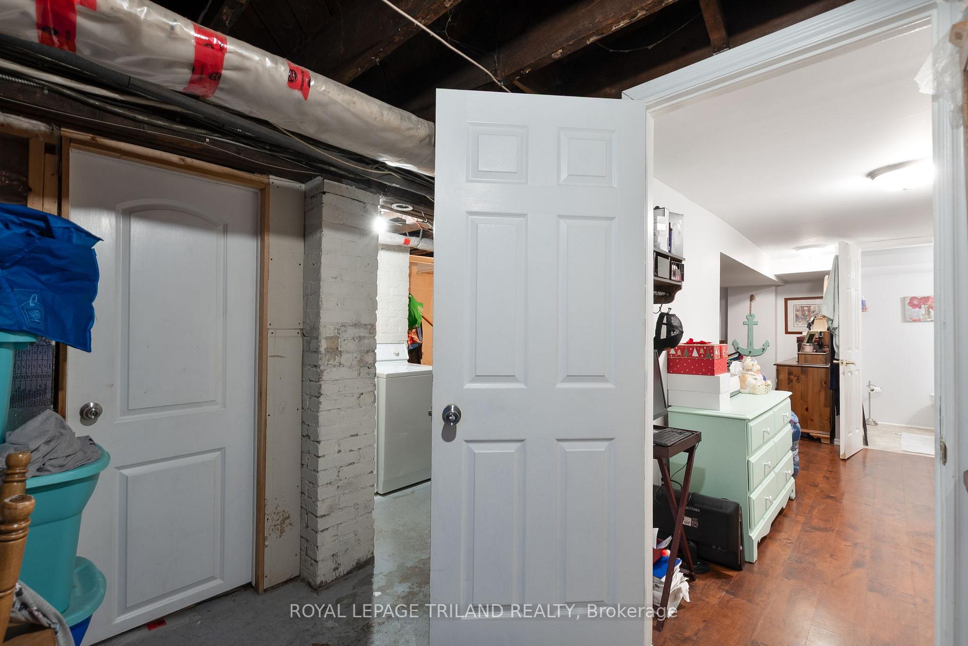 Photo 19 of 91 Curtis Street, St. Thomas — HOMEH
