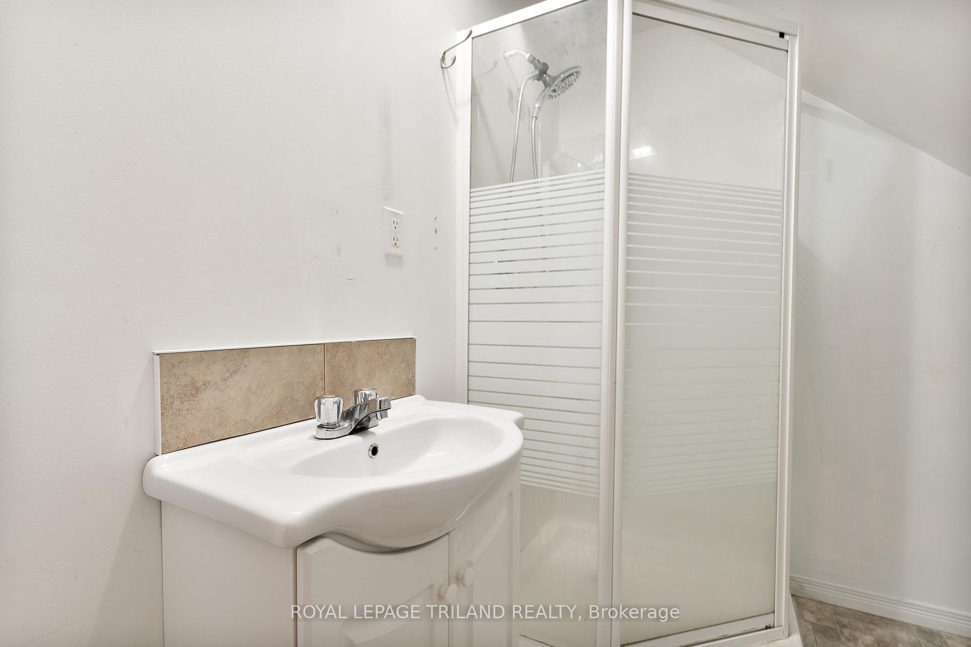Photo 77 of 91 Curtis Street, St. Thomas — HOMEH