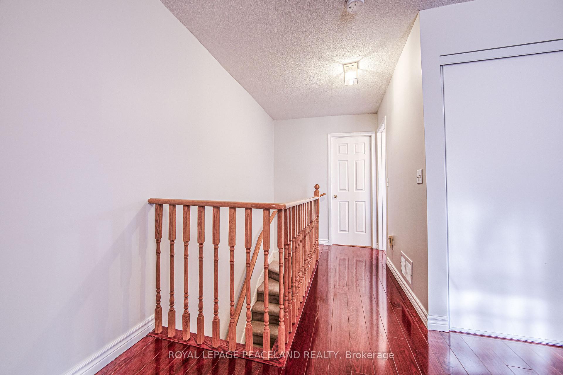 Photo 19 of Unit 13, 2 Alpen Way, Markham, Unionville — HOMEH