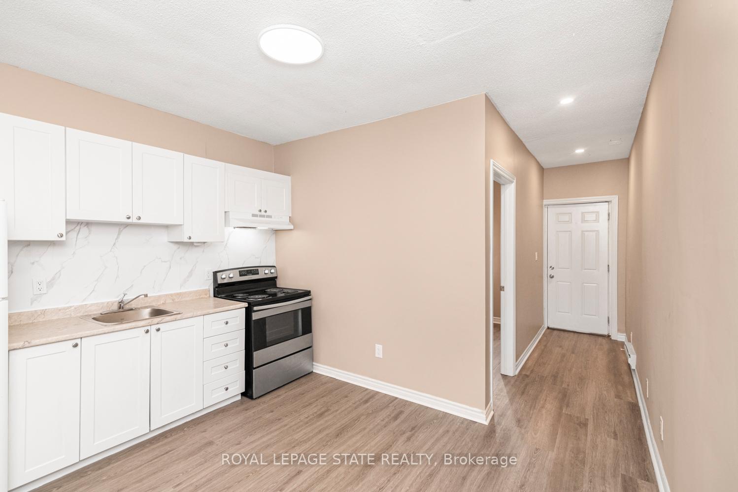 Photo 15 of 333 Britannia Avenue, Hamilton, Homeside — HOMEH