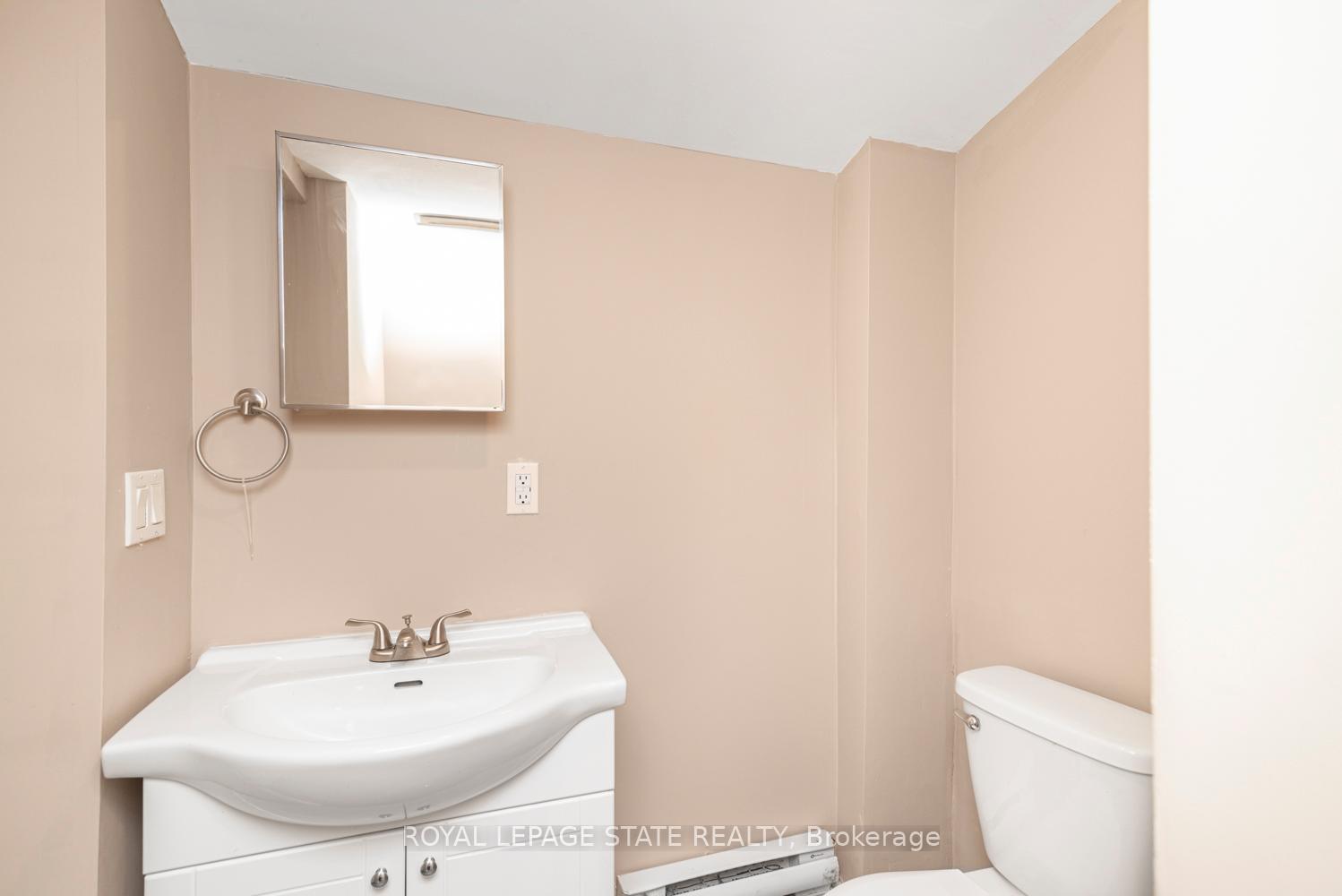 Photo 17 of 333 Britannia Avenue, Hamilton, Homeside — HOMEH