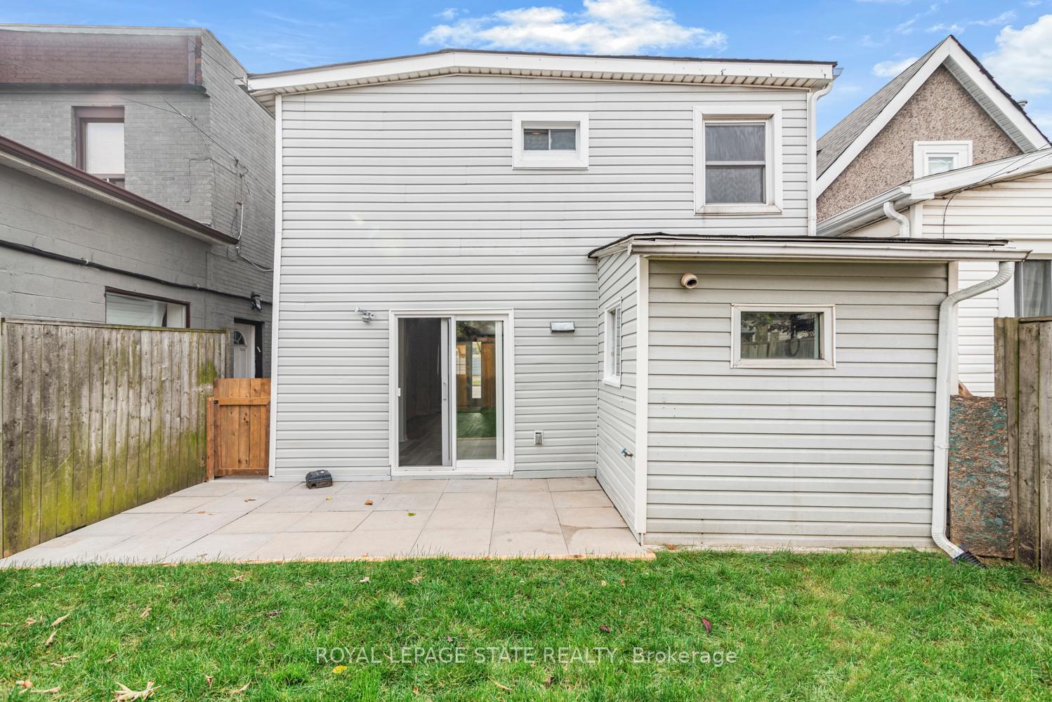 Photo 18 of 333 Britannia Avenue, Hamilton, Homeside — HOMEH