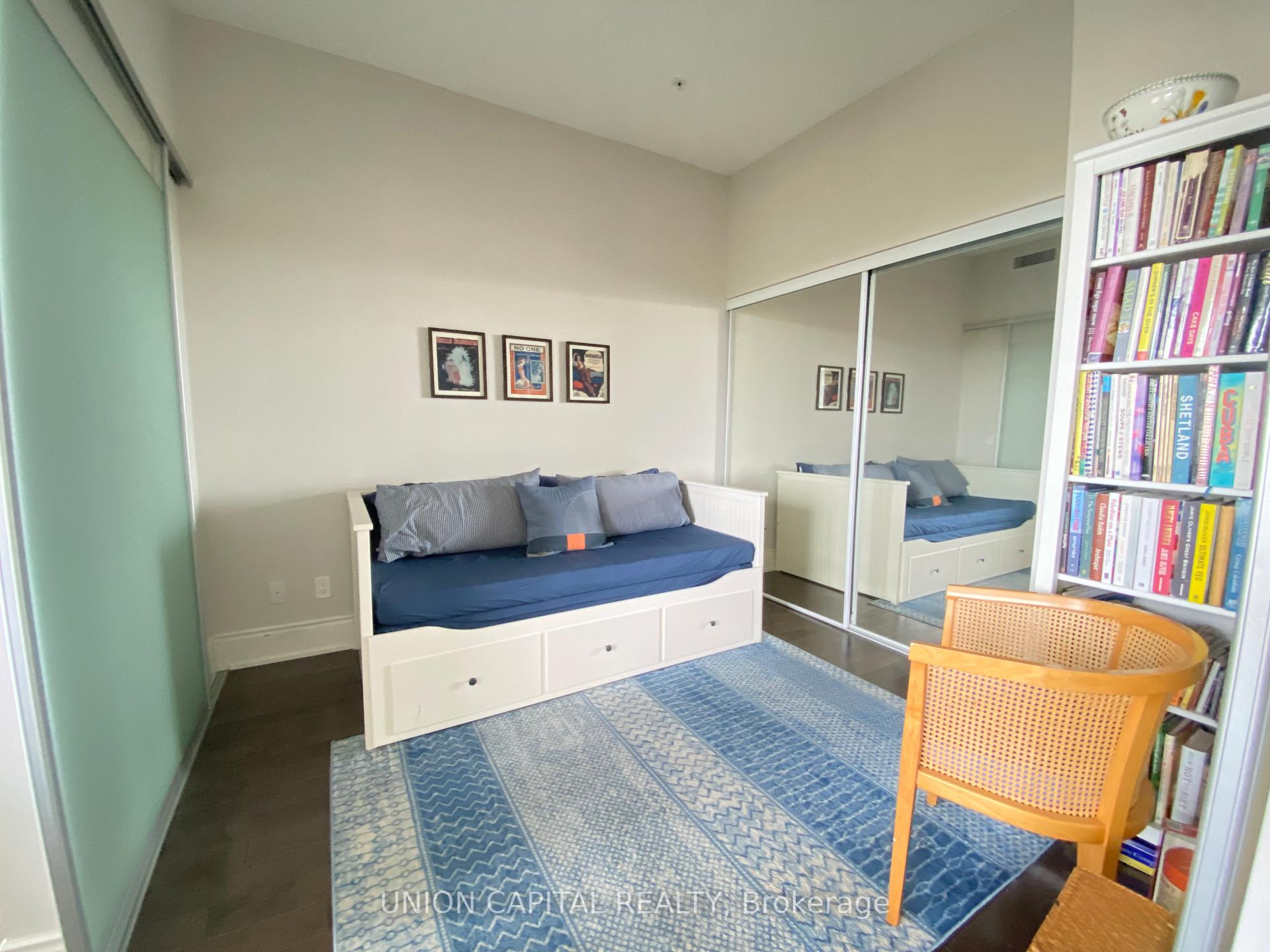Photo 5 of Unit 1010, 23 Glebe Road W, Toronto, Yonge-Eglinton — HOMEH