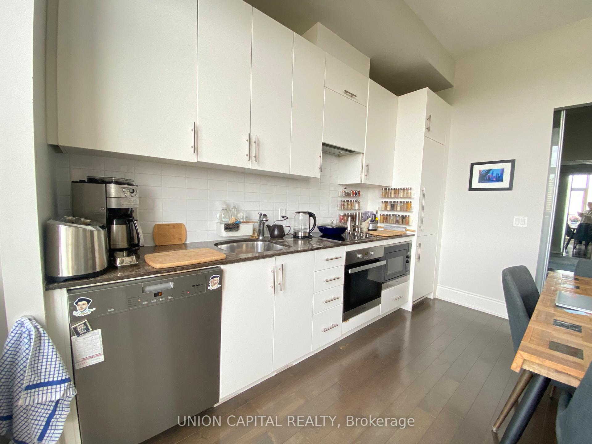 Photo 8 of Unit 1010, 23 Glebe Road W, Toronto, Yonge-Eglinton — HOMEH