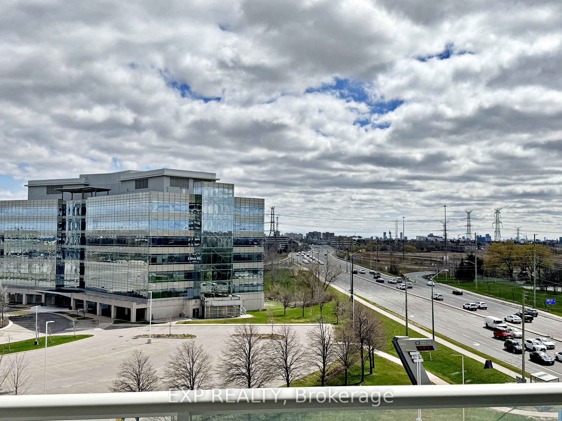 Photo 3 of Unit 712, 10 Rouge Valley Drive W, Markham, Unionville — HOMEH