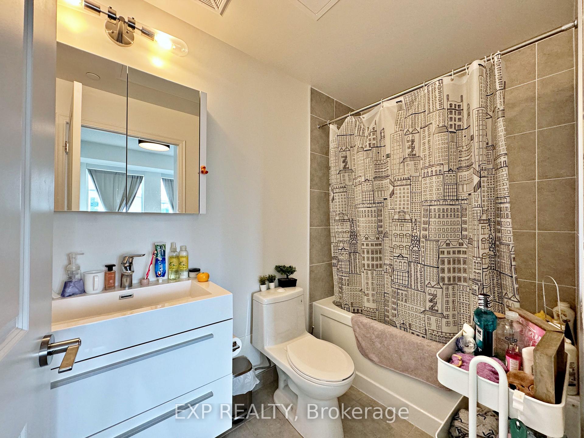 Photo 10 of Unit 712, 10 Rouge Valley Drive W, Markham, Unionville — HOMEH
