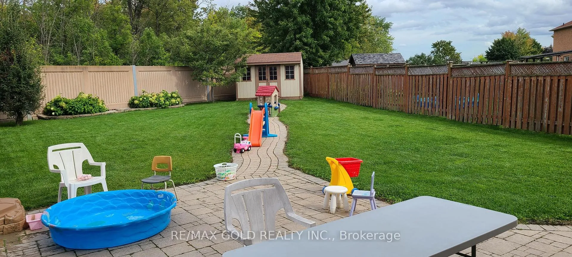 Photo 15 of Unit (UPPER), 69 Milkweed Crescent, Brampton, Northwest Sandalwood Parkway — HOMEH