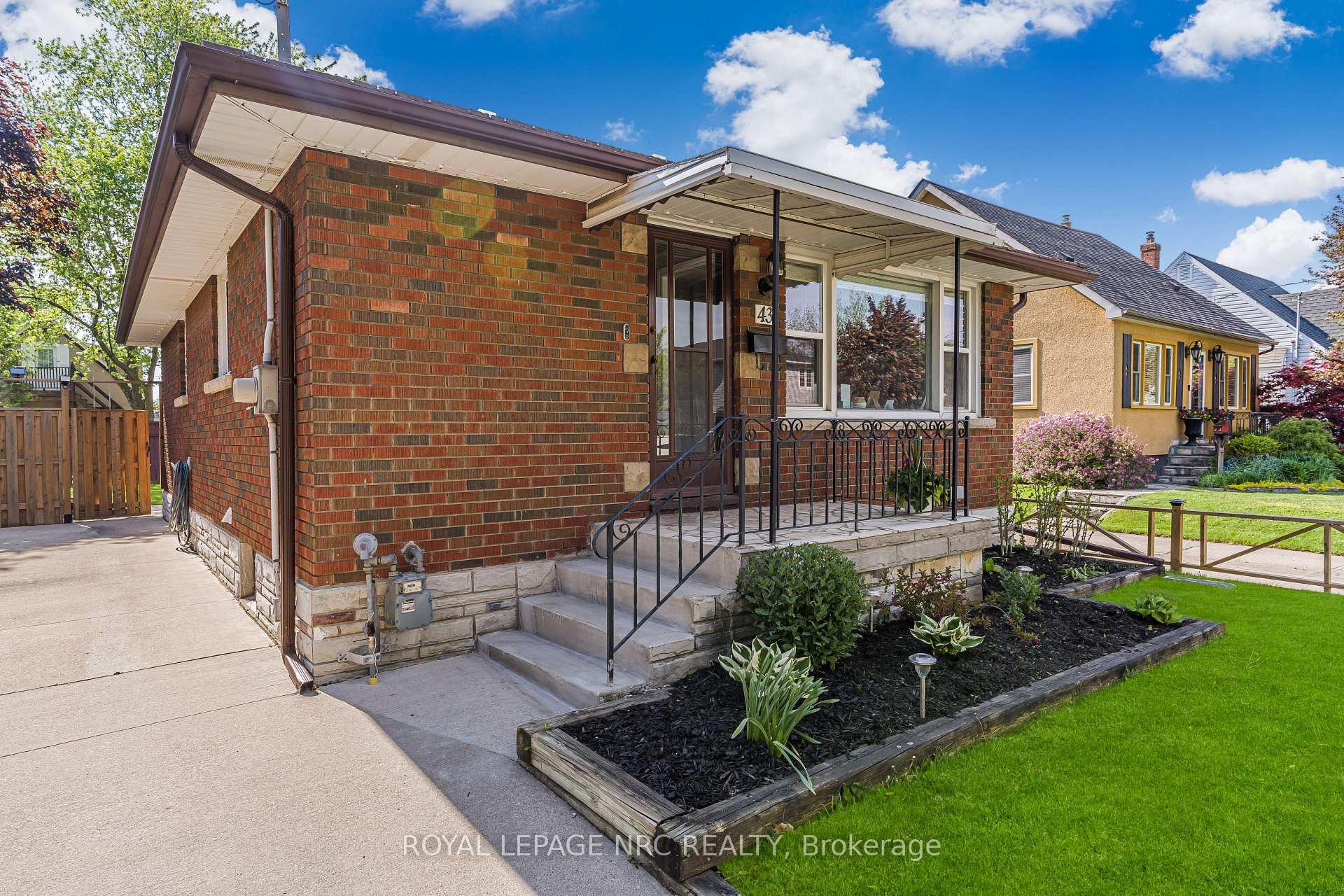 Photo 1 of 43 Marmora Street, St. Catharines, E. Chester — HOMEH