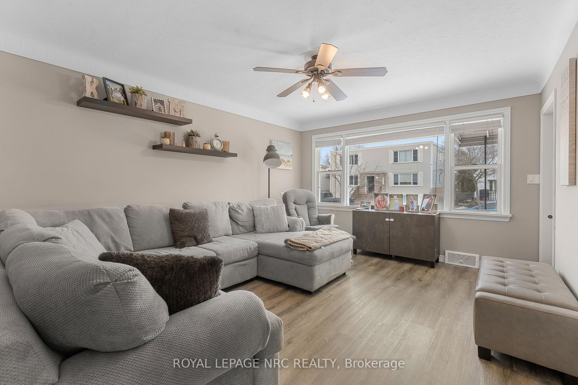 Photo 2 of 43 Marmora Street, St. Catharines, E. Chester — HOMEH