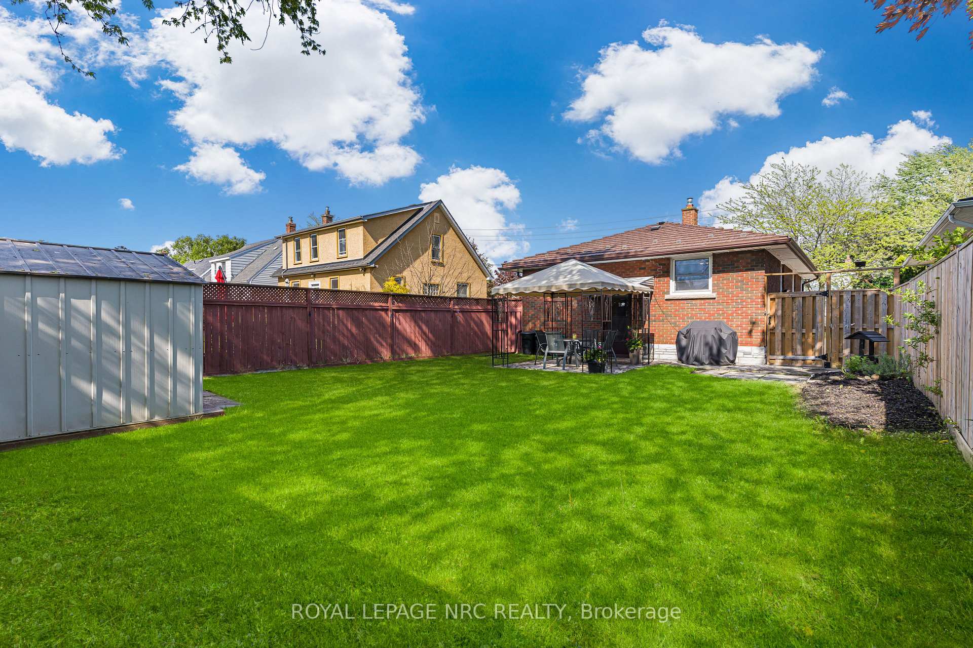 Photo 12 of 43 Marmora Street, St. Catharines, E. Chester — HOMEH