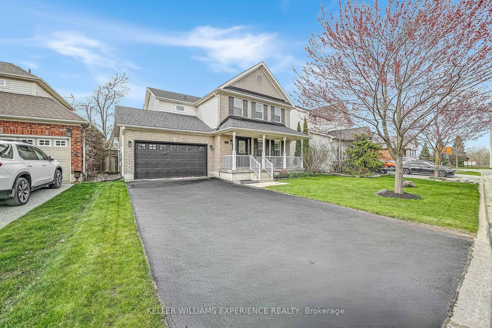 Photo 4 of 6 Brookwood Drive, Barrie, 400 West — HOMEH