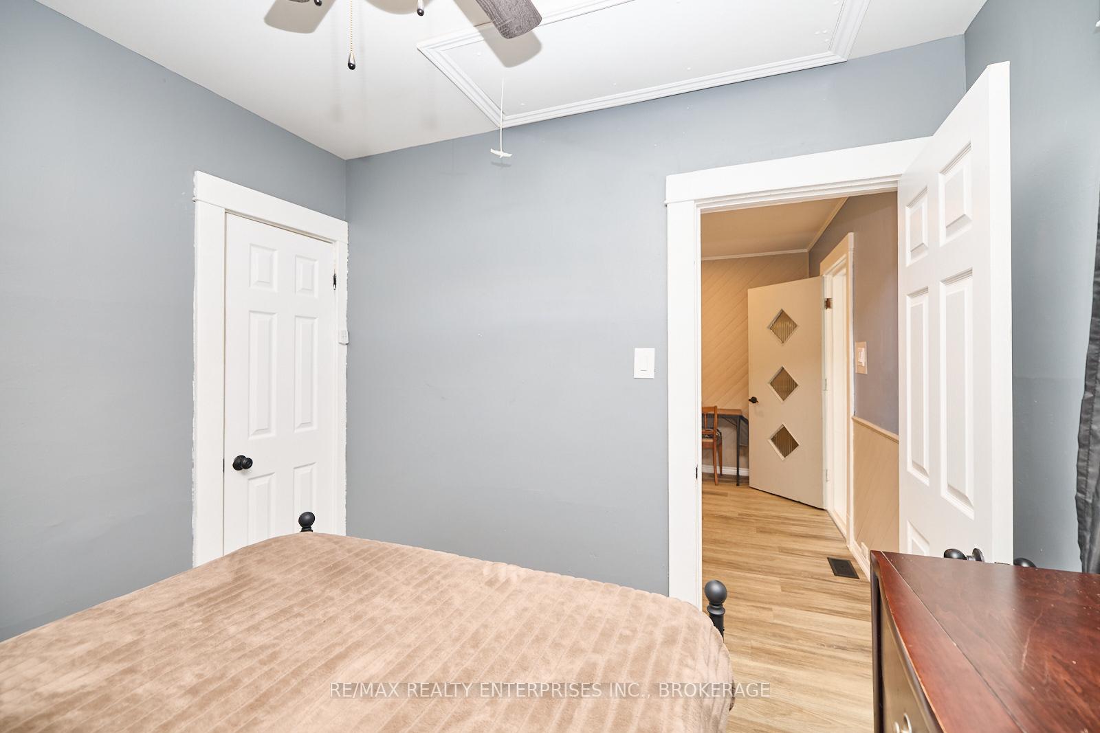 Photo 12 of 12 Fairburn Avenue, St. Catharines, Burleigh Hill — HOMEH