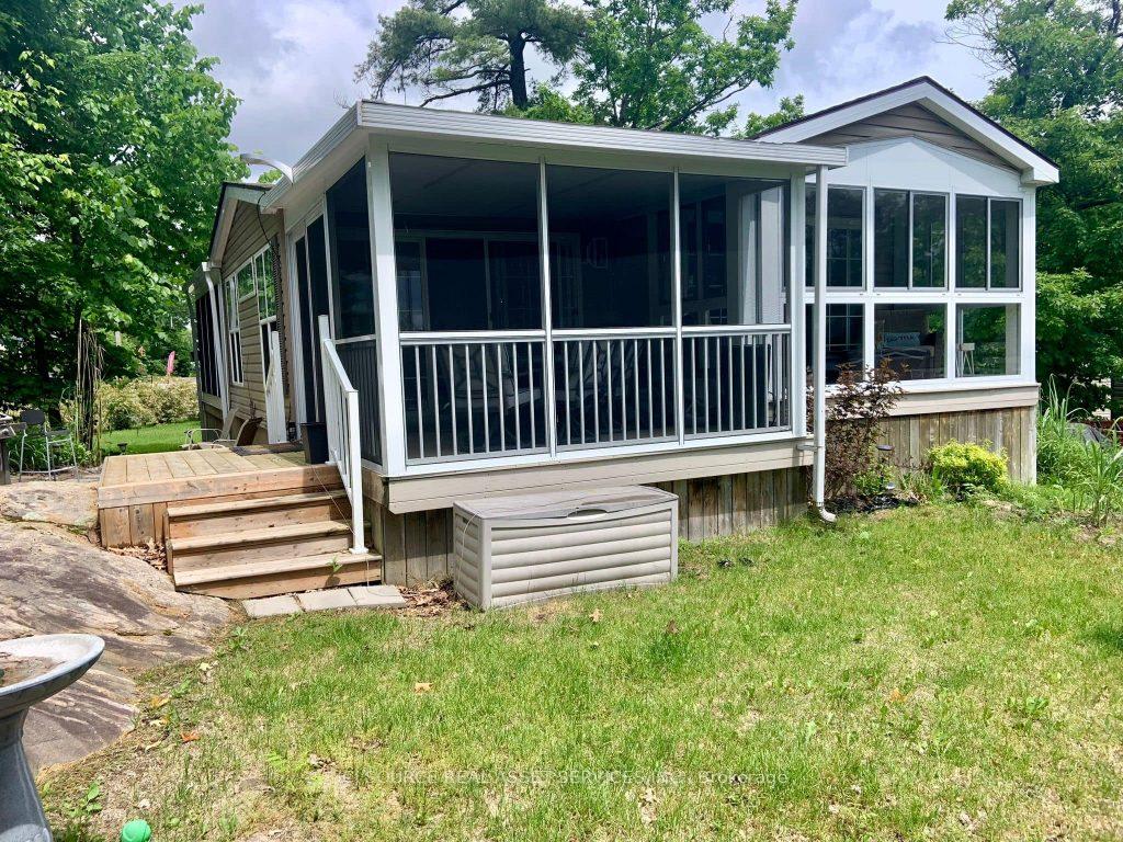 Photo 3 of Unit MRNW005, 1336 S Morrison Lake Road, Gravenhurst, Wood (Gravenhurst) — HOMEH