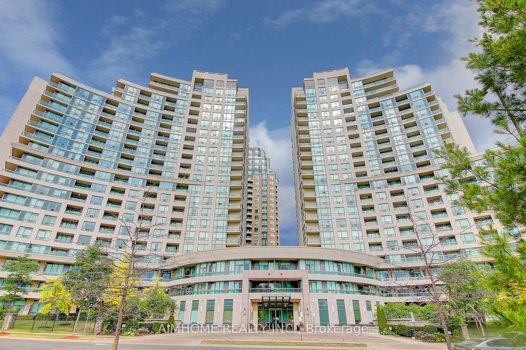 Front of Unit 2106, 503 Beecroft Road