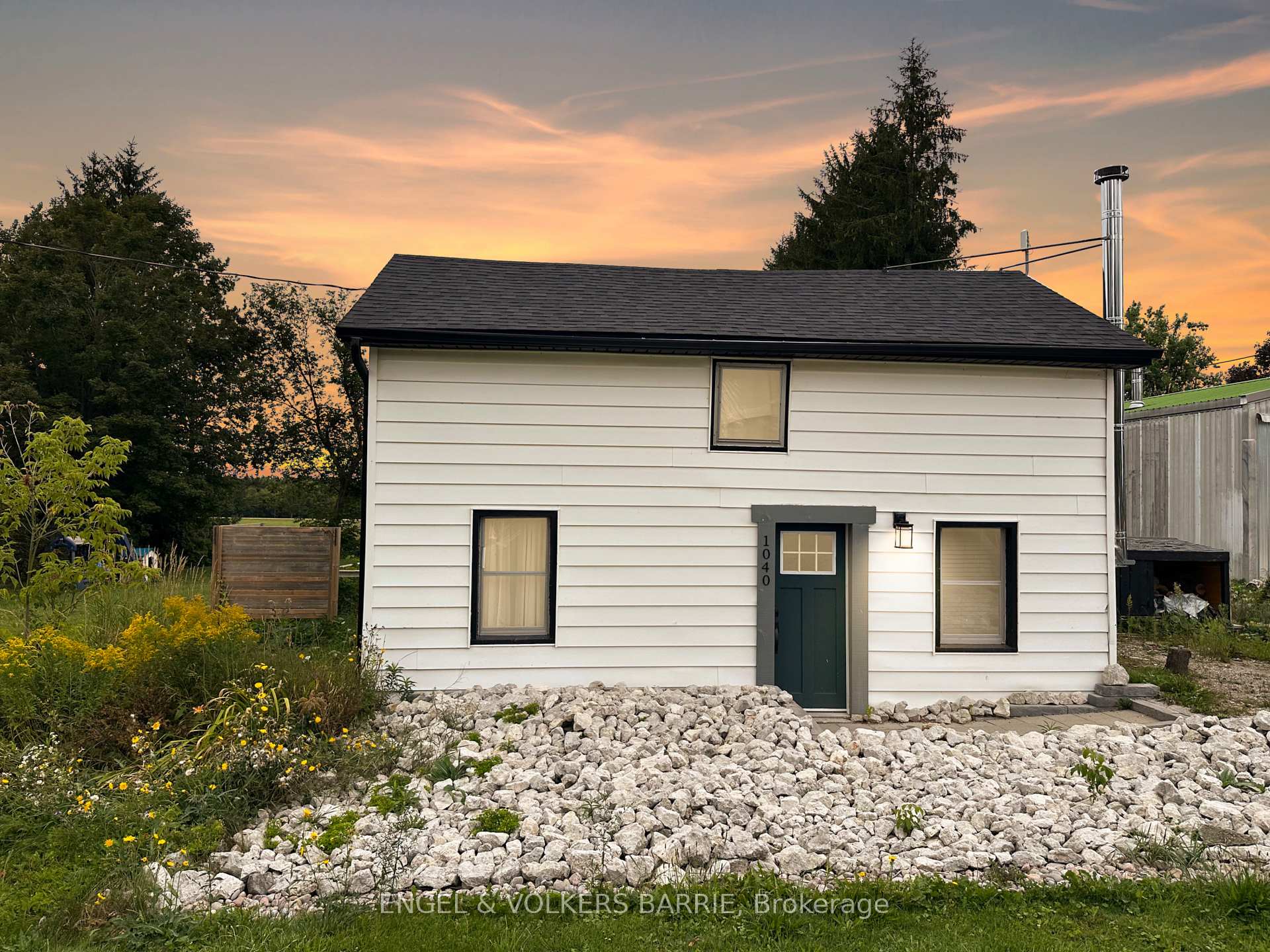 Photo 1 of 1040 124 County Road, Clearview, Singhampton — HOMEH