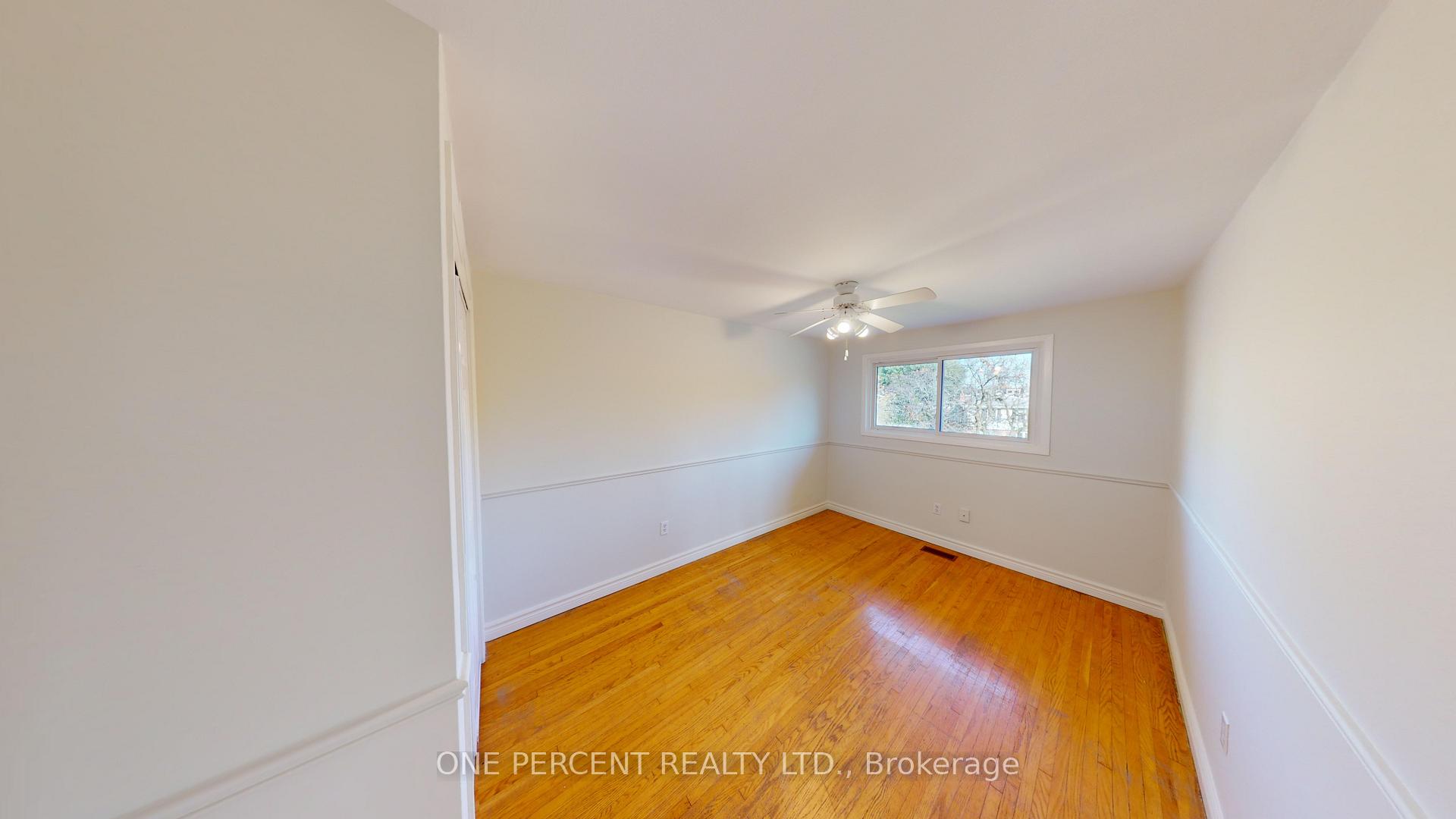 Photo 19 of 40 Westfield Drive, St. Catharines, Fairview — HOMEH
