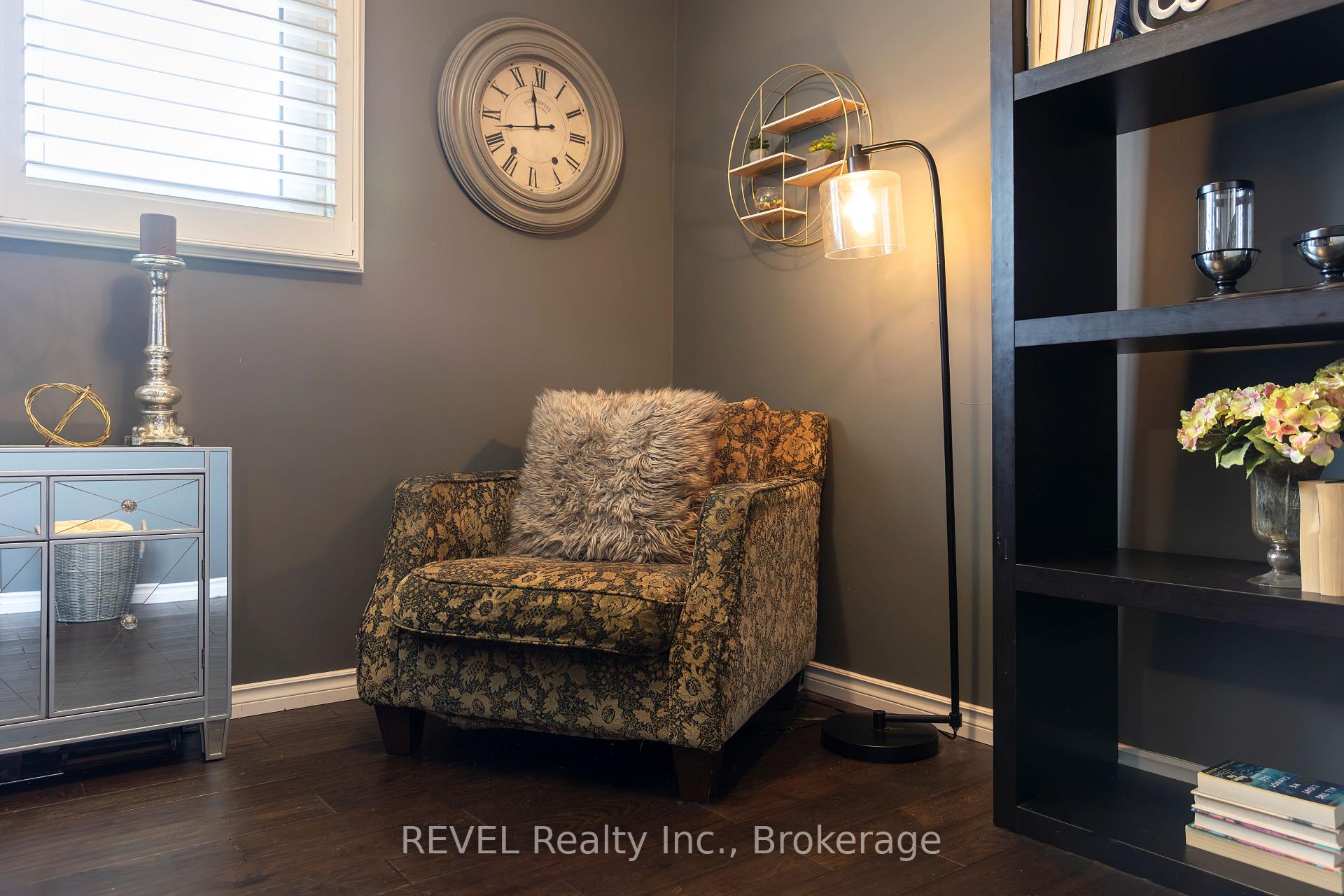 Photo 11 of 31 Jacobson Avenue, St. Catharines, Glendale/Glenridge — HOMEH