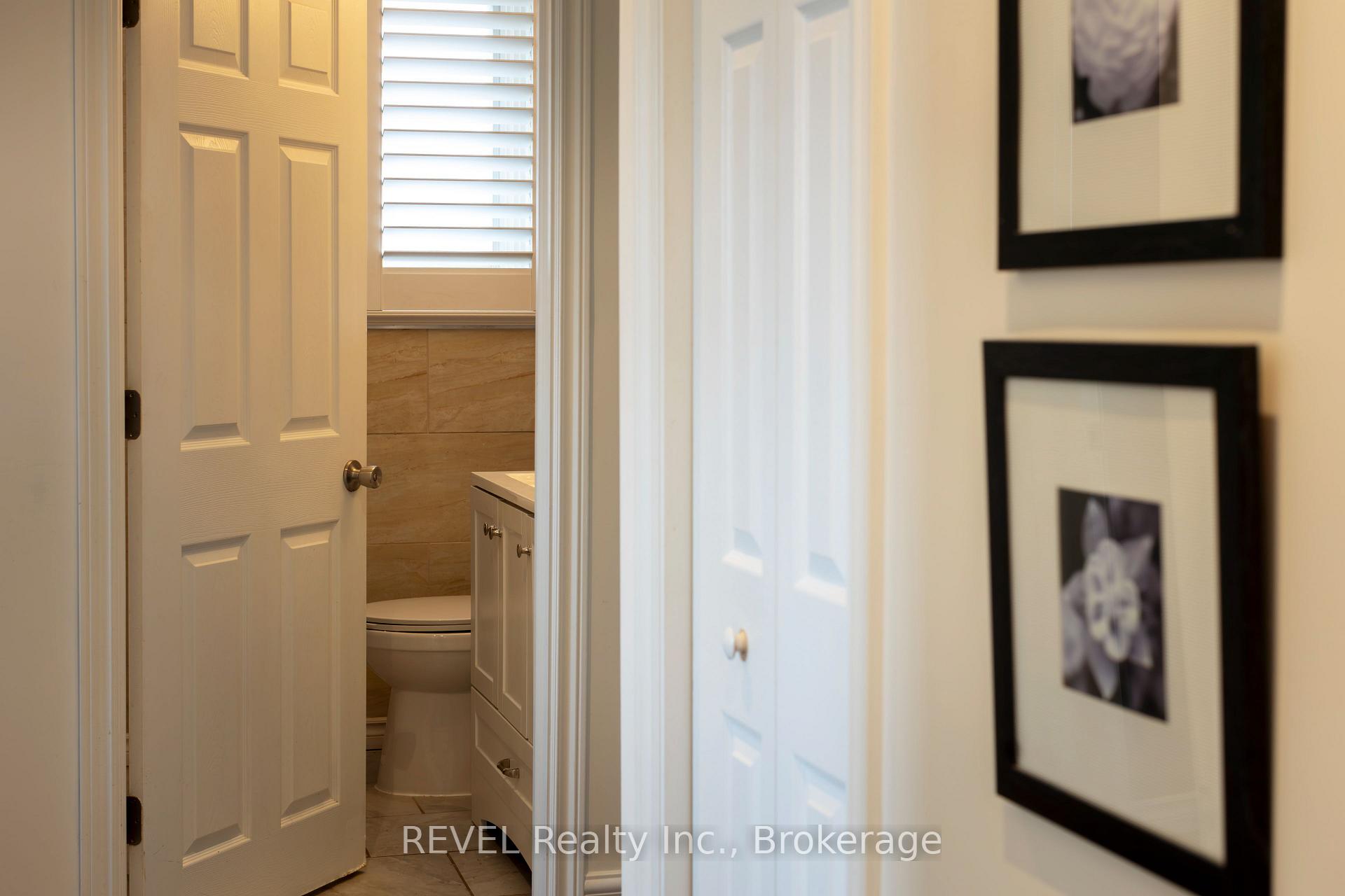 Photo 12 of 31 Jacobson Avenue, St. Catharines, Glendale/Glenridge — HOMEH