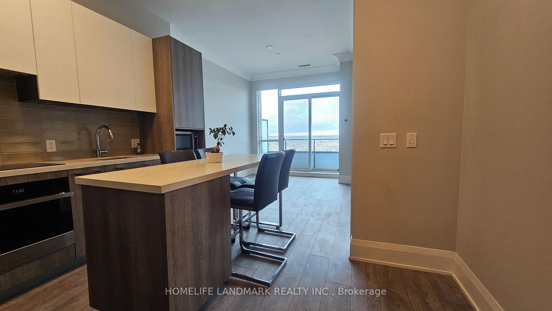 Photo 10 of Unit Ph08, 38 Water Walk Drive, Markham, Unionville — HOMEH