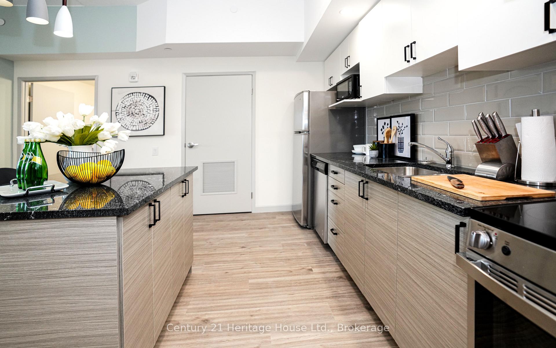 Photo 10 of Unit 1606, 203 Albert Street, Waterloo — HOMEH
