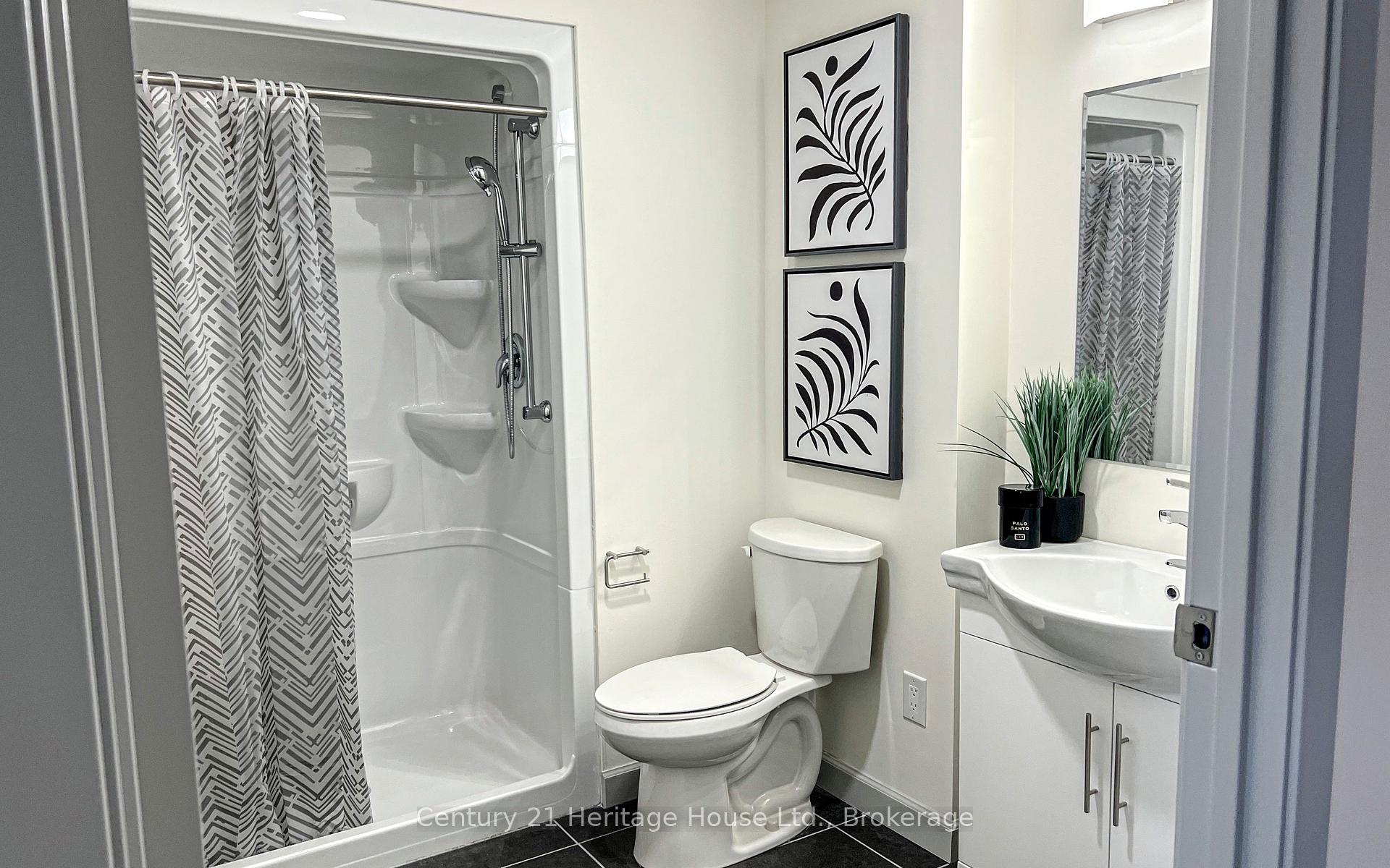 Photo 12 of Unit 1606, 203 Albert Street, Waterloo — HOMEH
