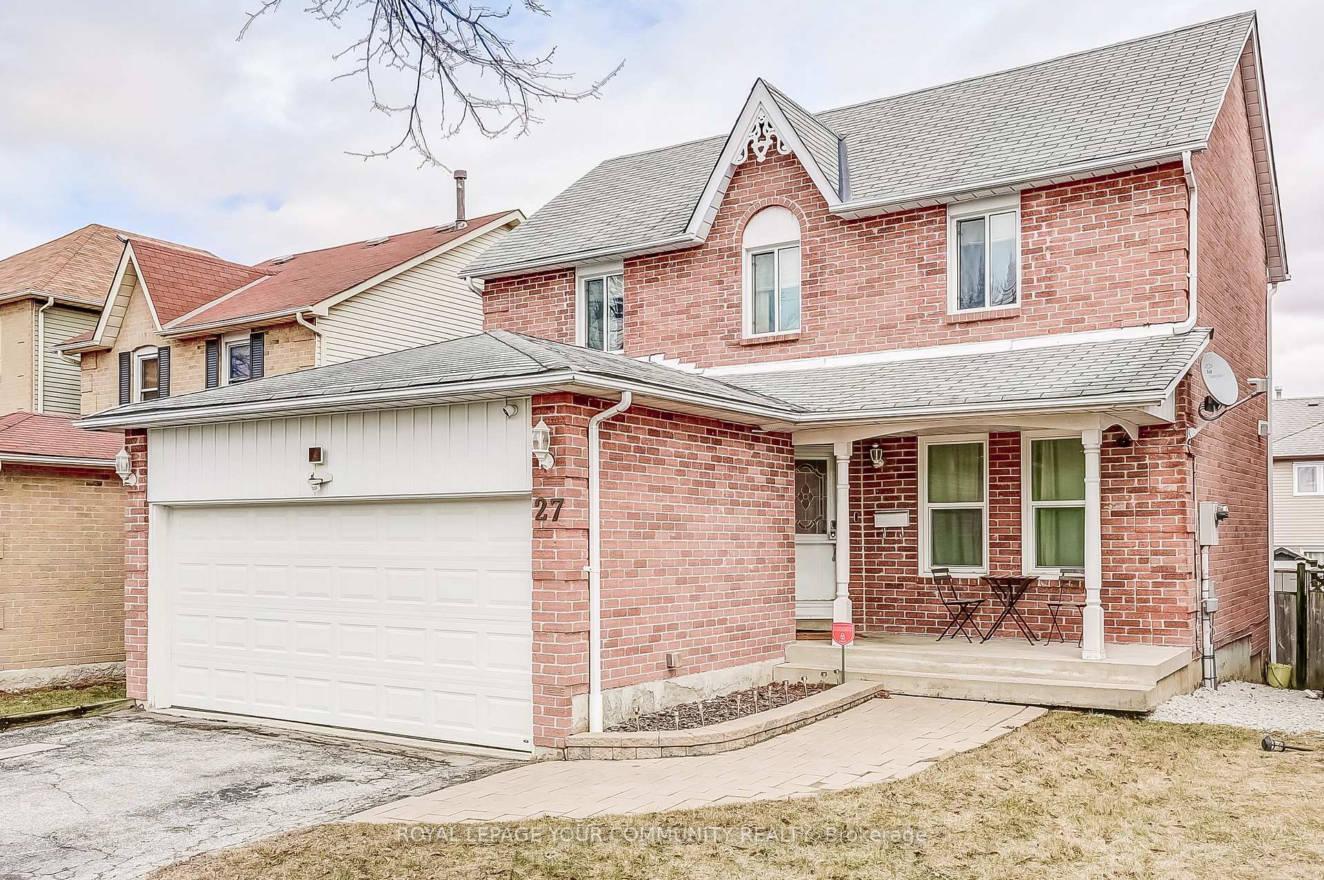 Photo 2 of 27 Cornwall Drive, Ajax, Central — HOMEH