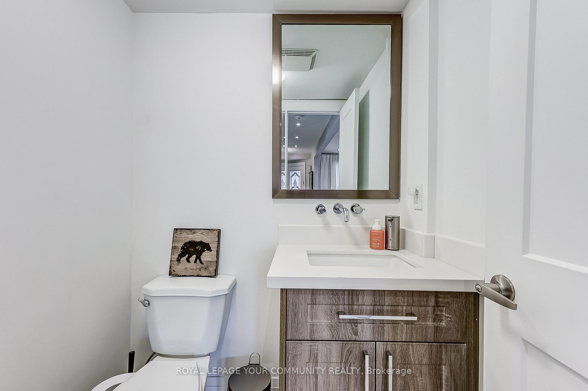 Photo 11 of 27 Cornwall Drive, Ajax, Central — HOMEH