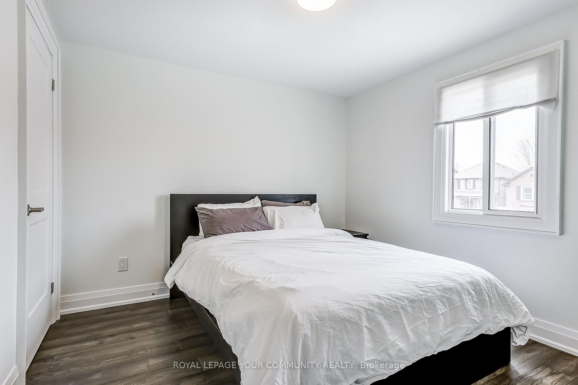 Photo 26 of 27 Cornwall Drive, Ajax, Central — HOMEH