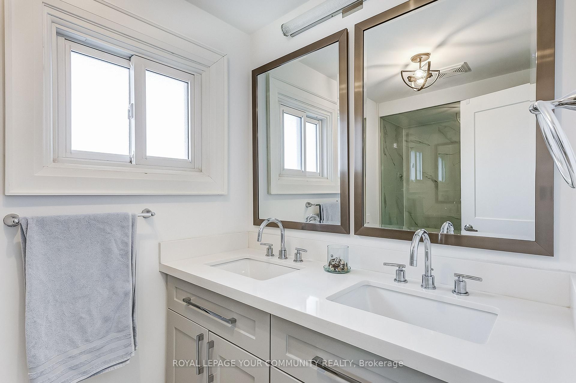 Photo 27 of 27 Cornwall Drive, Ajax, Central — HOMEH