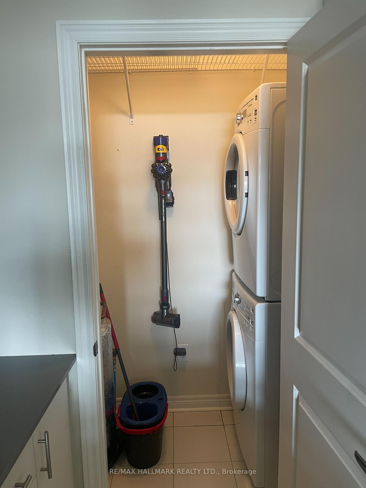 Photo 13 of Unit 311, 7325 Markham Road, Markham, Cedarwood — HOMEH