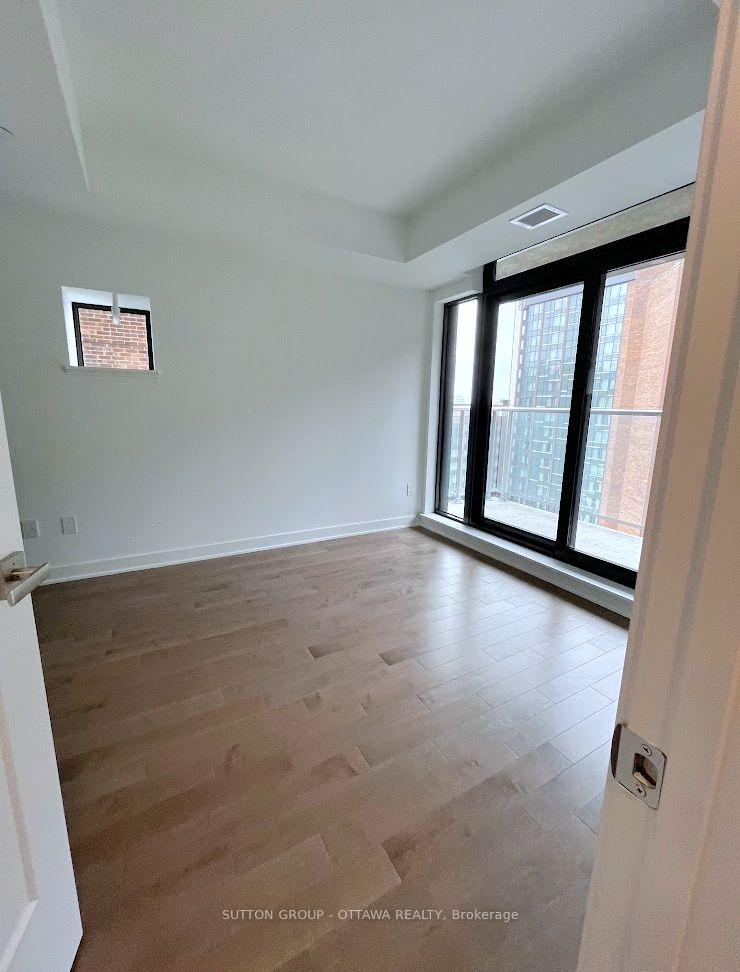 Photo 8 of Unit 1001, 340 Queen Street, Ottawa, Ottawa Centre — HOMEH