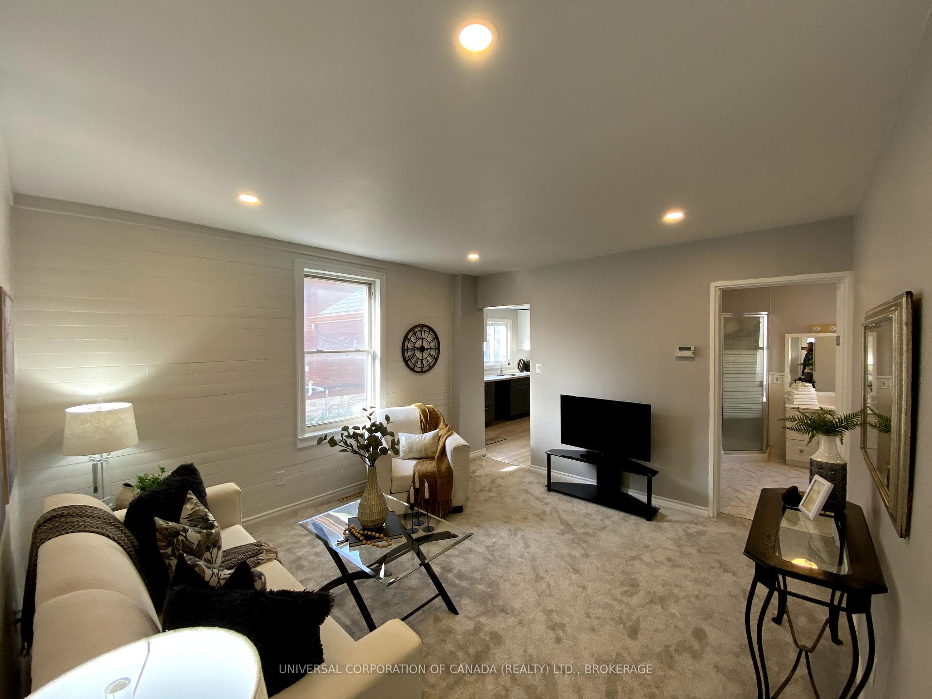 Photo 13 of 98 Flora Street, St. Thomas — HOMEH