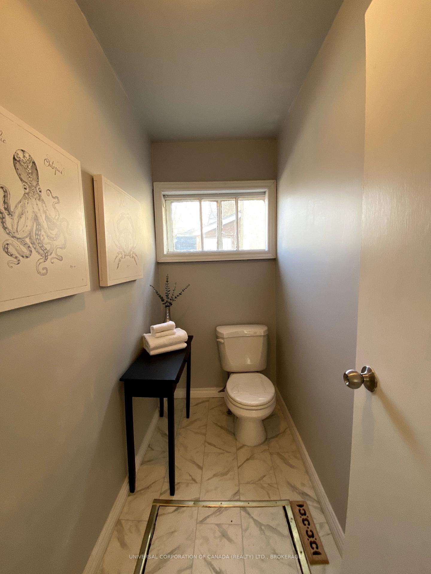 Photo 18 of 98 Flora Street, St. Thomas — HOMEH