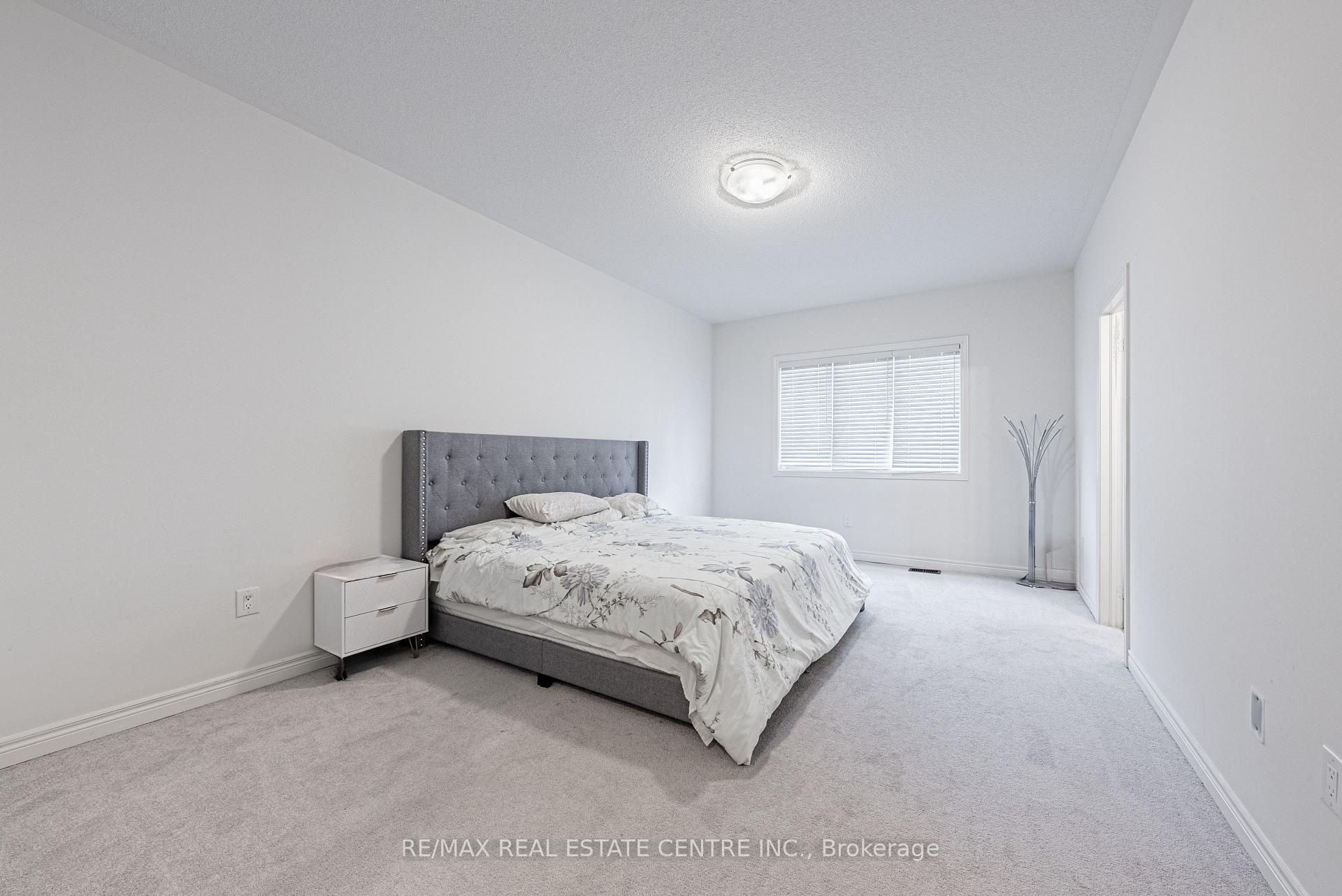 Photo 14 of 95 Kenesky Drive, Hamilton, Waterdown — HOMEH