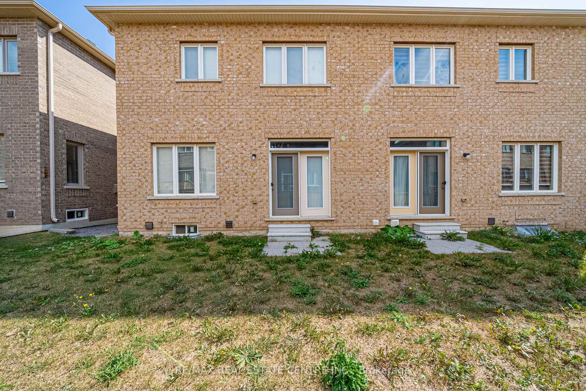 Photo 34 of 95 Kenesky Drive, Hamilton, Waterdown — HOMEH