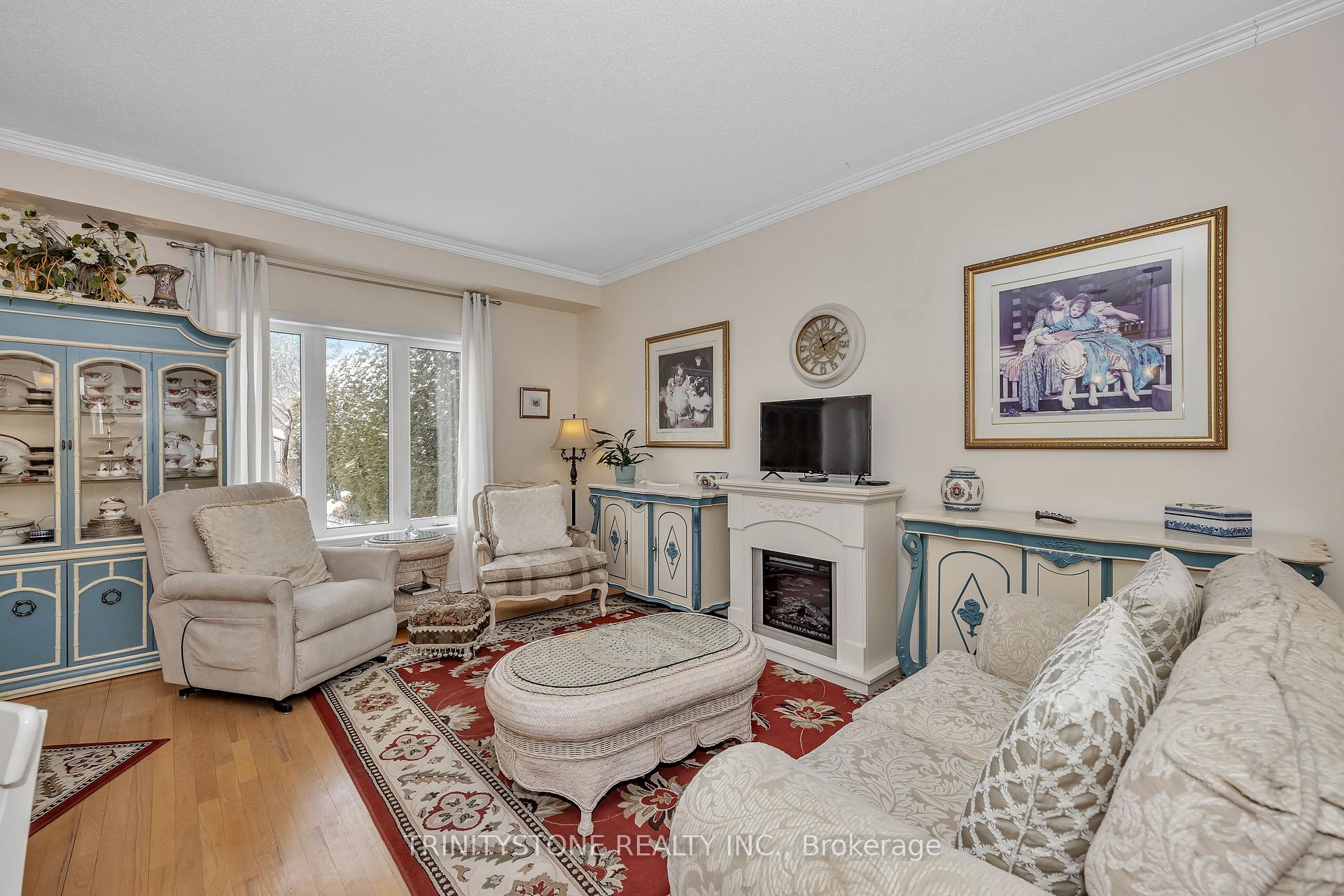 Photo 7 of 5 Laumann Court, Ottawa, Stittsville (Central) — HOMEH