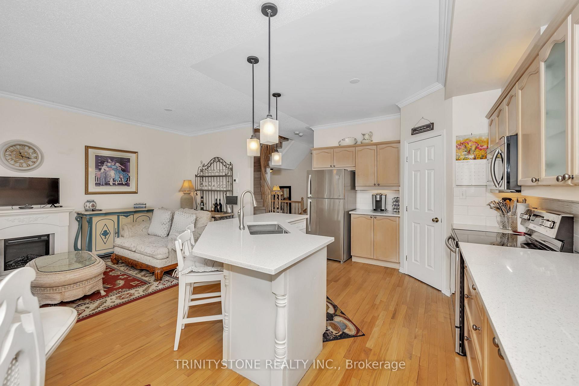 Photo 12 of 5 Laumann Court, Ottawa, Stittsville (Central) — HOMEH