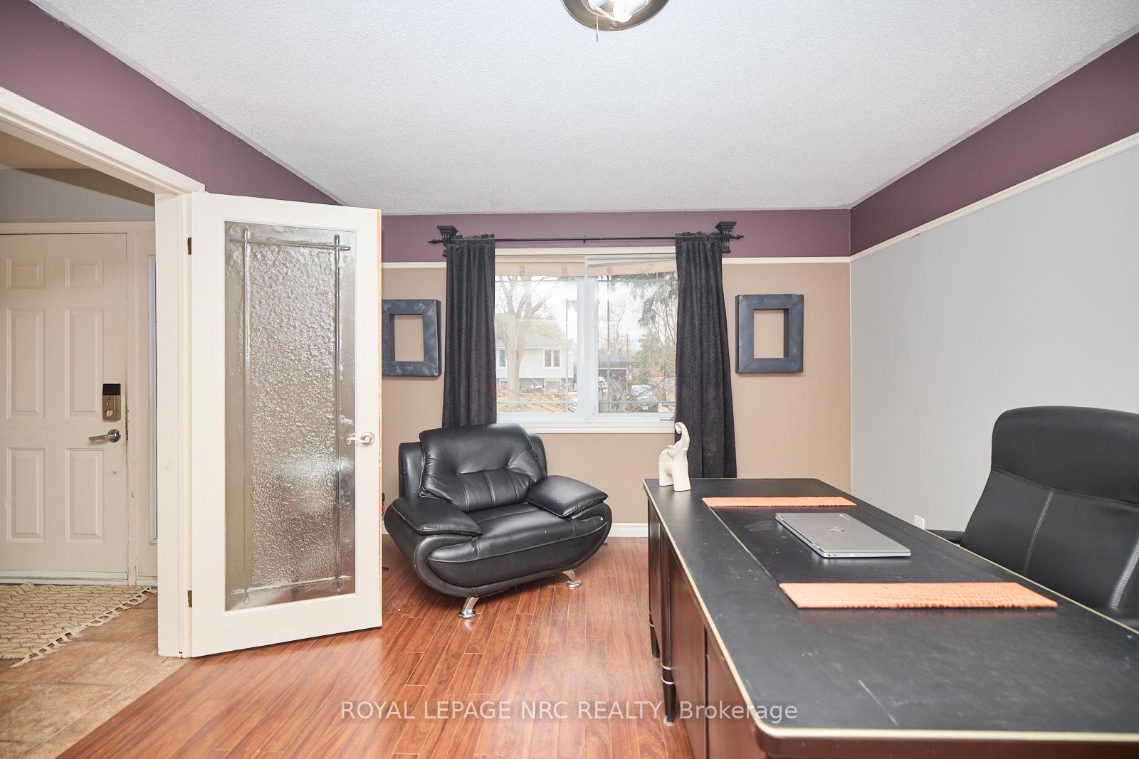 Photo 4 of 47 Ziraldo Road, St. Catharines, Martindale Pond — HOMEH